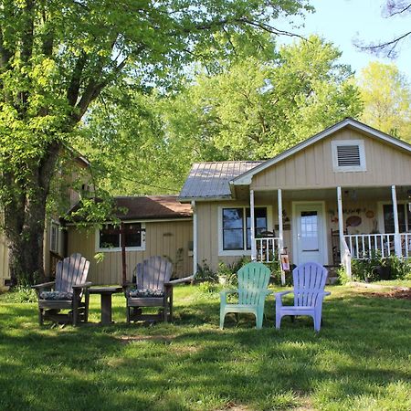 Henson Cove Place Bed And Breakfast W/Cabin Хаяуасий Екстериор снимка