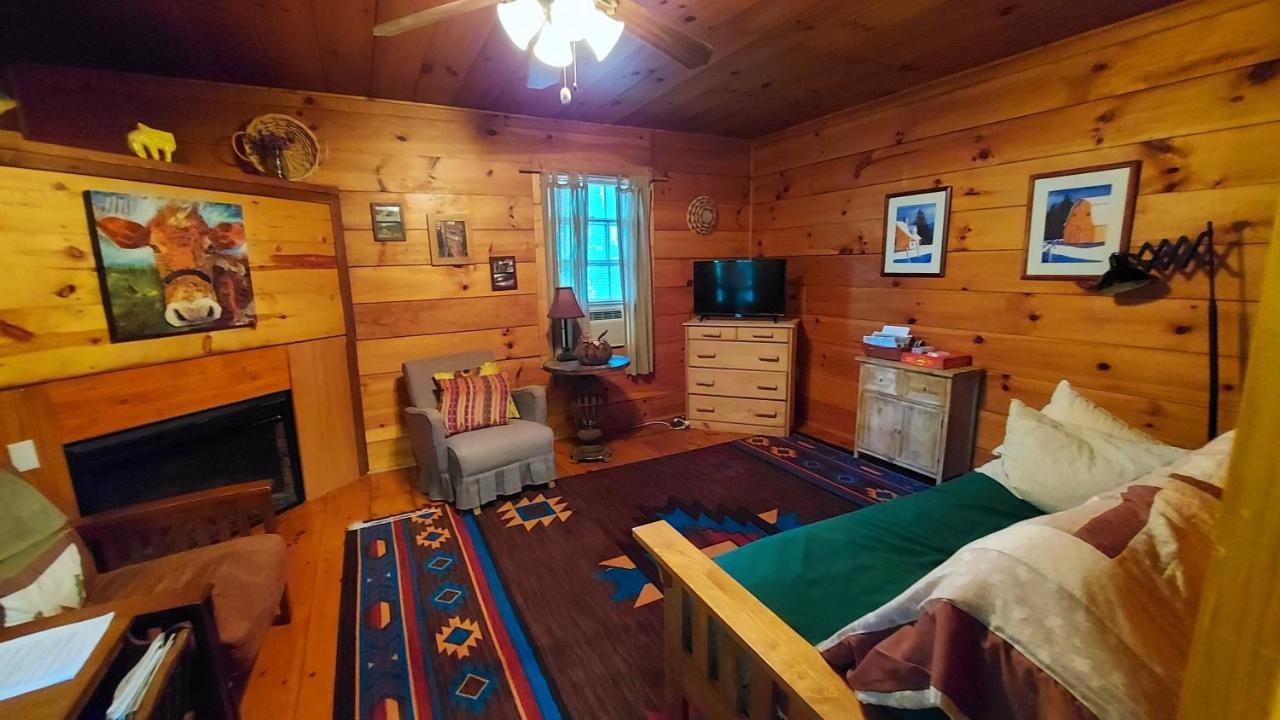 Henson Cove Place Bed And Breakfast W/Cabin Хаяуасий Екстериор снимка