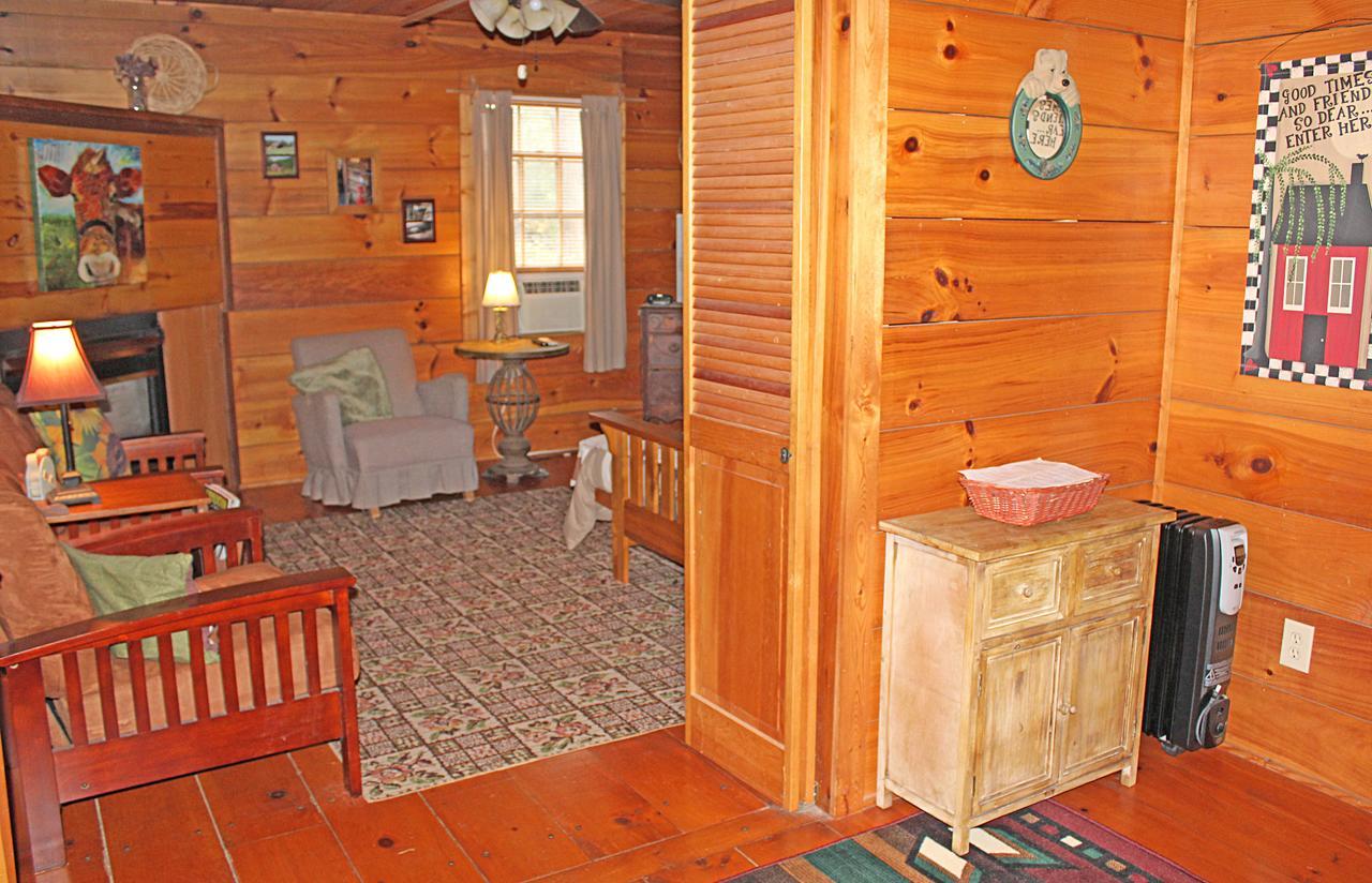 Henson Cove Place Bed And Breakfast W/Cabin Хаяуасий Екстериор снимка